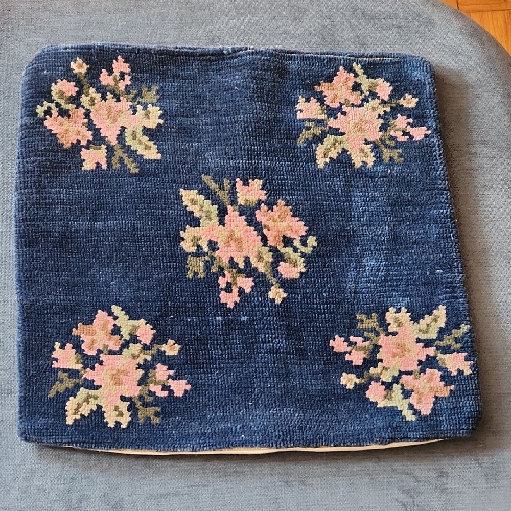 William Sonoma Blue Pink Floral Wool Handknotted Rug Pillow Cover 20" X 20" NWT